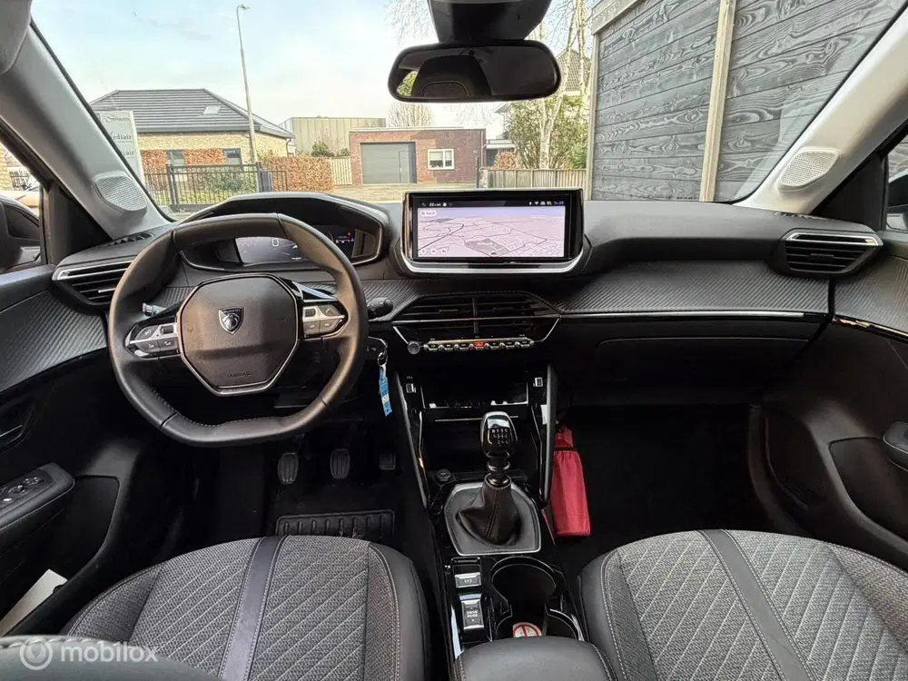 Peugeot 208 1.2 PureTech 100 Style 100 PK Clima uit 2025, foto 11