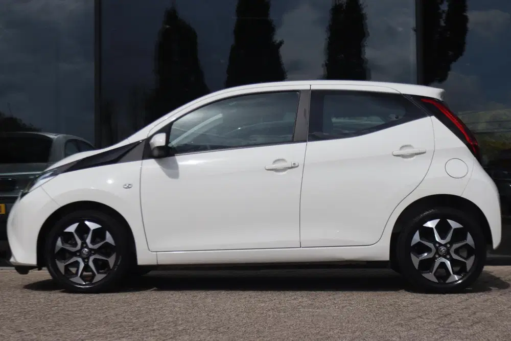Toyota Aygo 1.0 VVT-i X-PLAY LIMITED AUT. uit 2019, foto 12