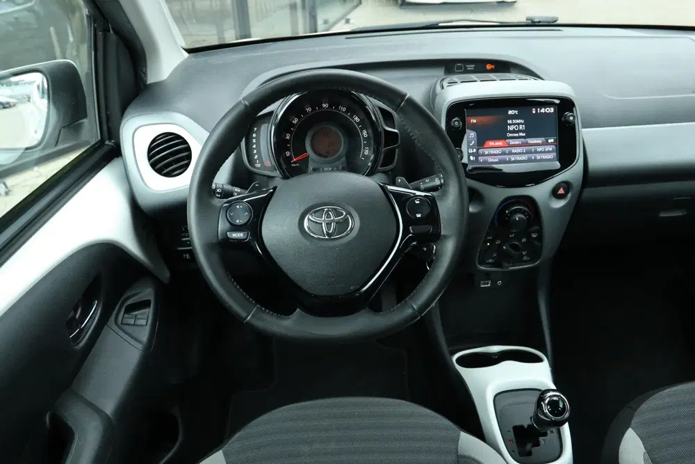 Toyota Aygo 1.0 VVT-i X-PLAY LIMITED AUT. uit 2019, foto 14