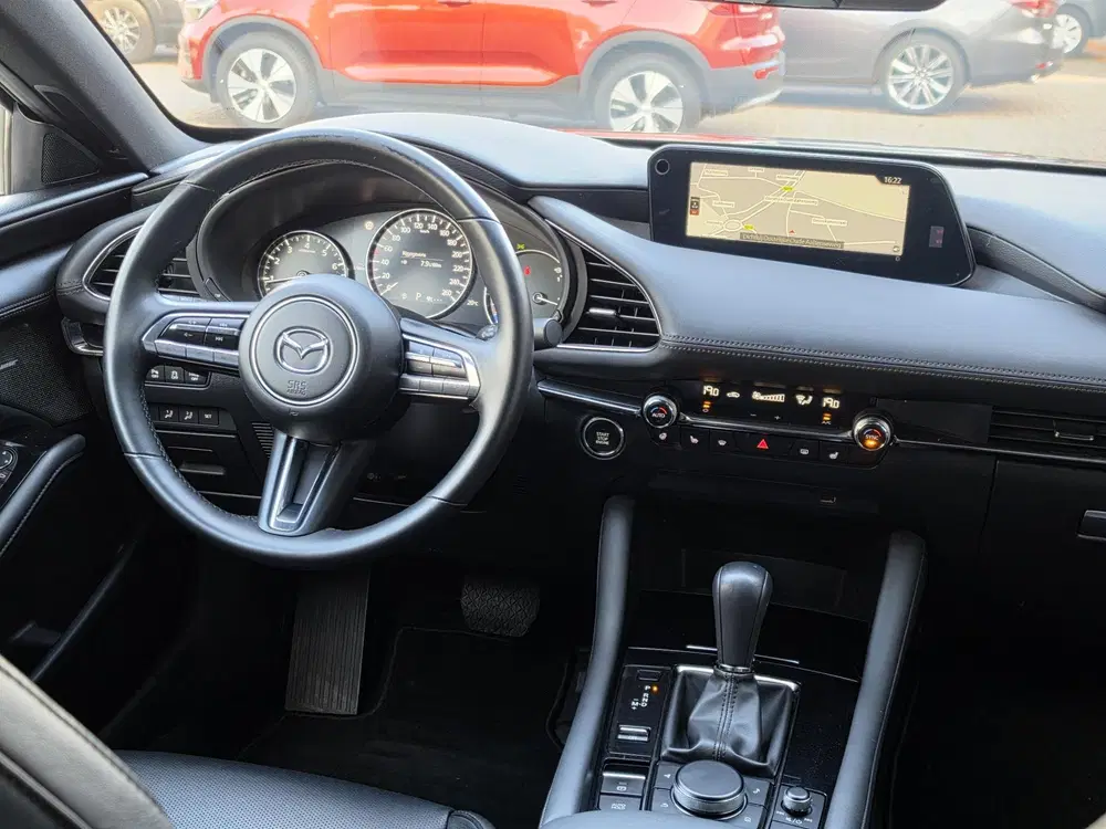 Mazda 3 2.0 e-SkyActiv-G M Hybrid 150 Luxury uit 2022, foto 9