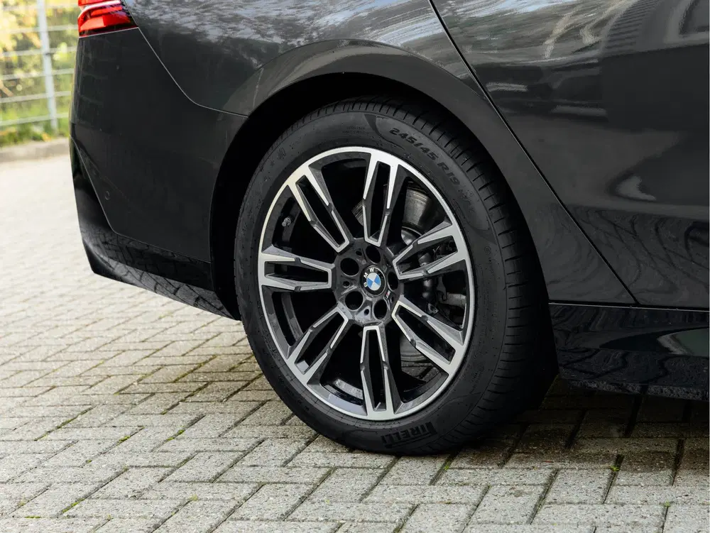 BMW i5 eDrive40 uit 2026, foto 12