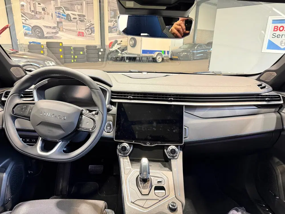 Lynk & Co 01 1.5 uit 2025, foto 9