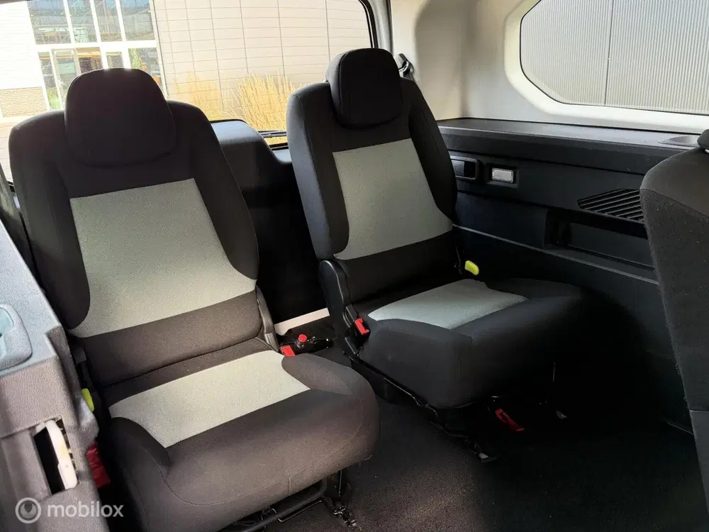 Citroën Berlingo Citroen Berlingo XL Feel 110pk I 7 zitplaa uit 2019, foto 11