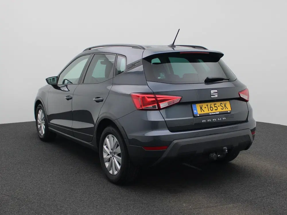 SEAT Arona 1.0 TSI Style Business Intense uit 2021, foto 2