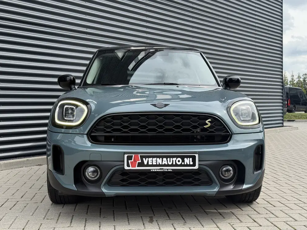 Mini Countryman 2.0 Cooper SE ALL4 Camera uit 2022, foto 2