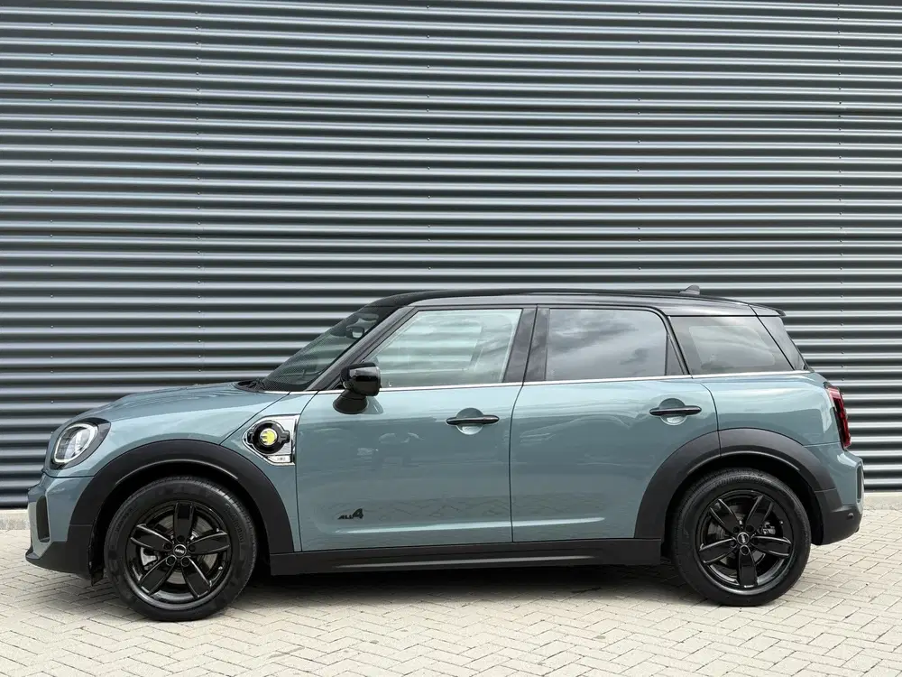 Mini Countryman 2.0 Cooper SE ALL4 Camera uit 2022, foto 4