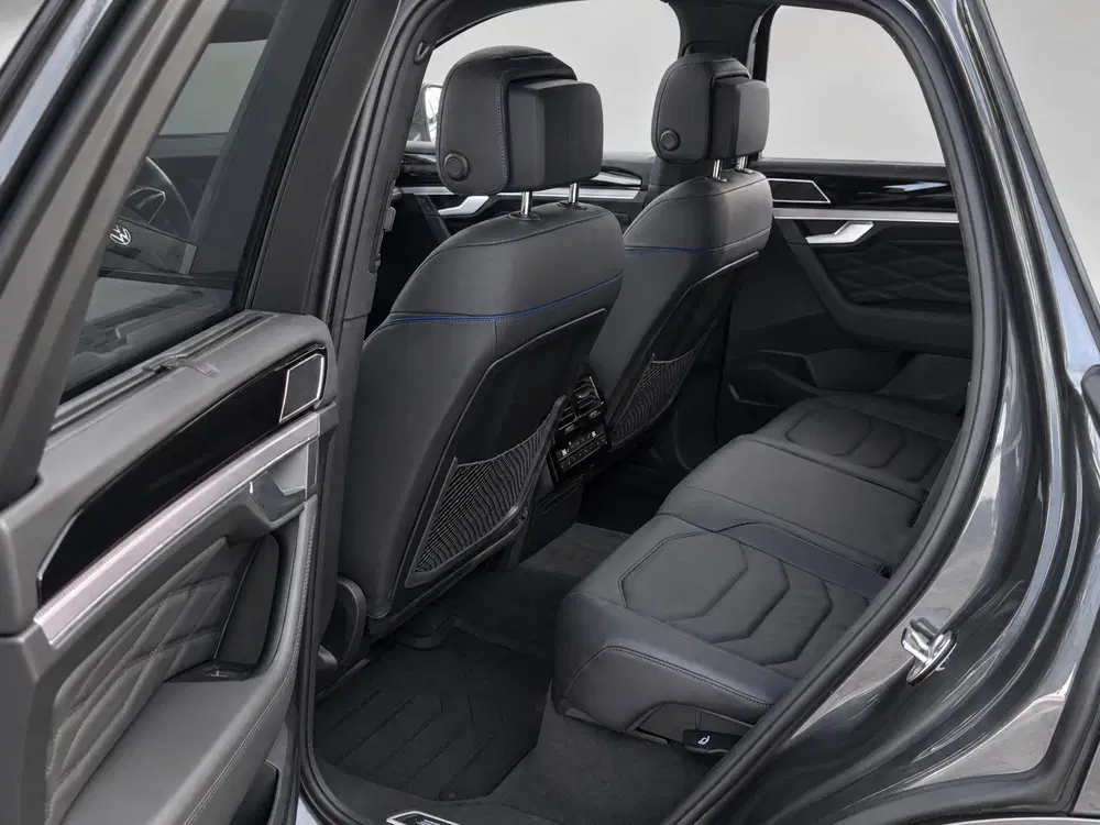 Volkswagen Touareg 3.0 TSi eHybrid 4MOTION R uit 2022, foto 11