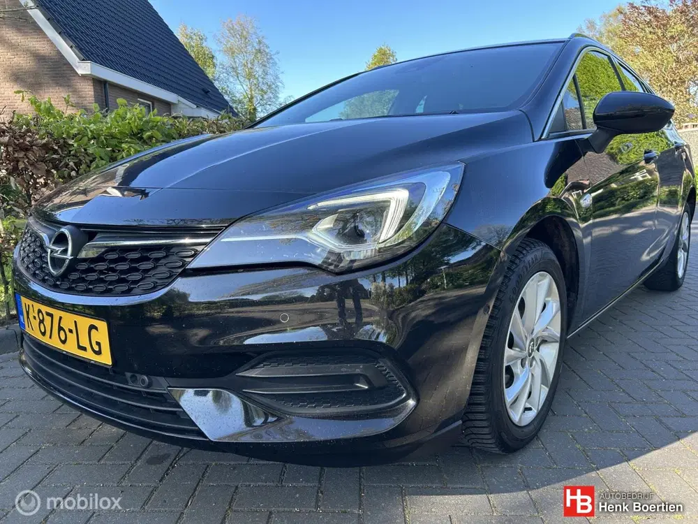 Opel Astra 1.2 Blitz Elegance uit 2021, foto 2