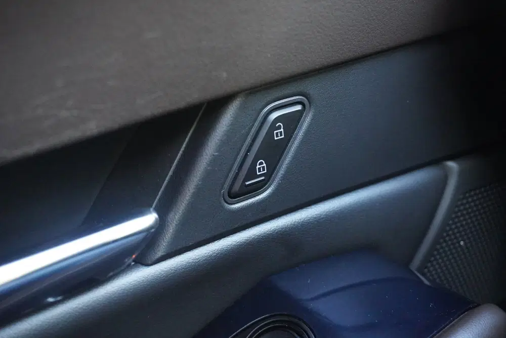 Mazda CX-30 2.0 e-SkyActiv-X M Hybrid Comfort Camera uit 2019, foto 12