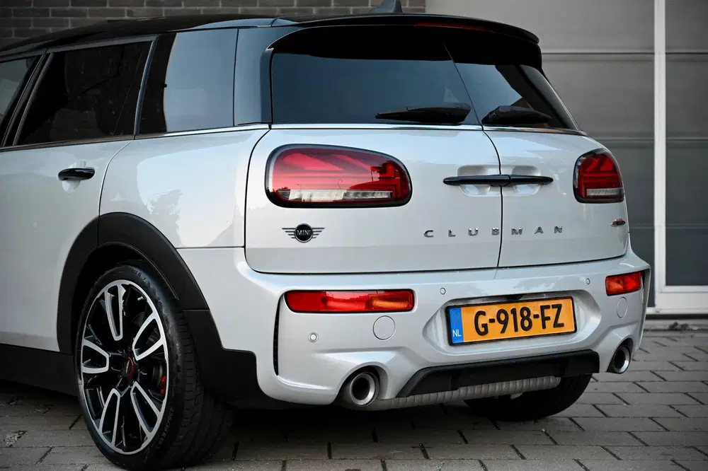 Mini Clubman JCW ALL4 2.0 Chili uit 2019, foto 8