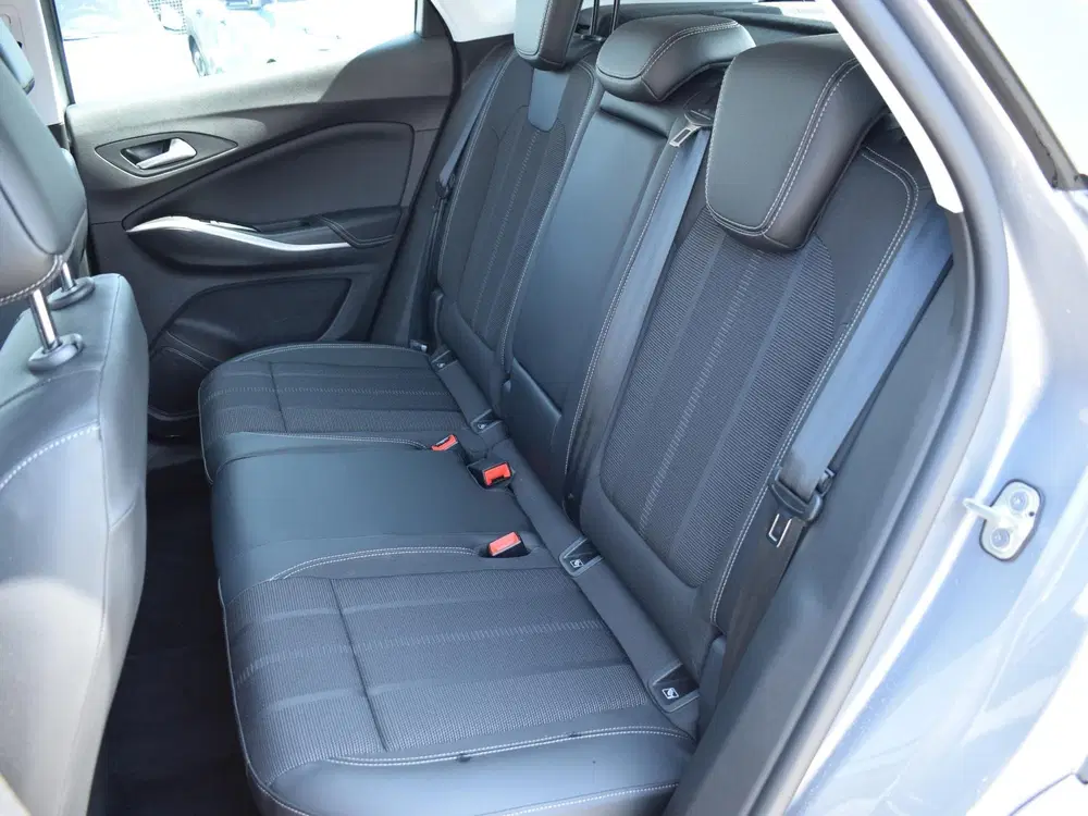 Opel Grandland 1.2 Turbo Level 2 Edition uit 2024, foto 12