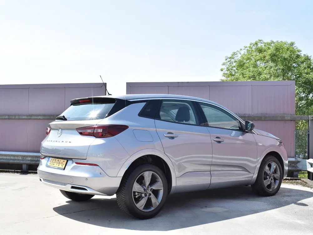 Opel Grandland 1.2 Turbo Level 2 Edition uit 2024, foto 4