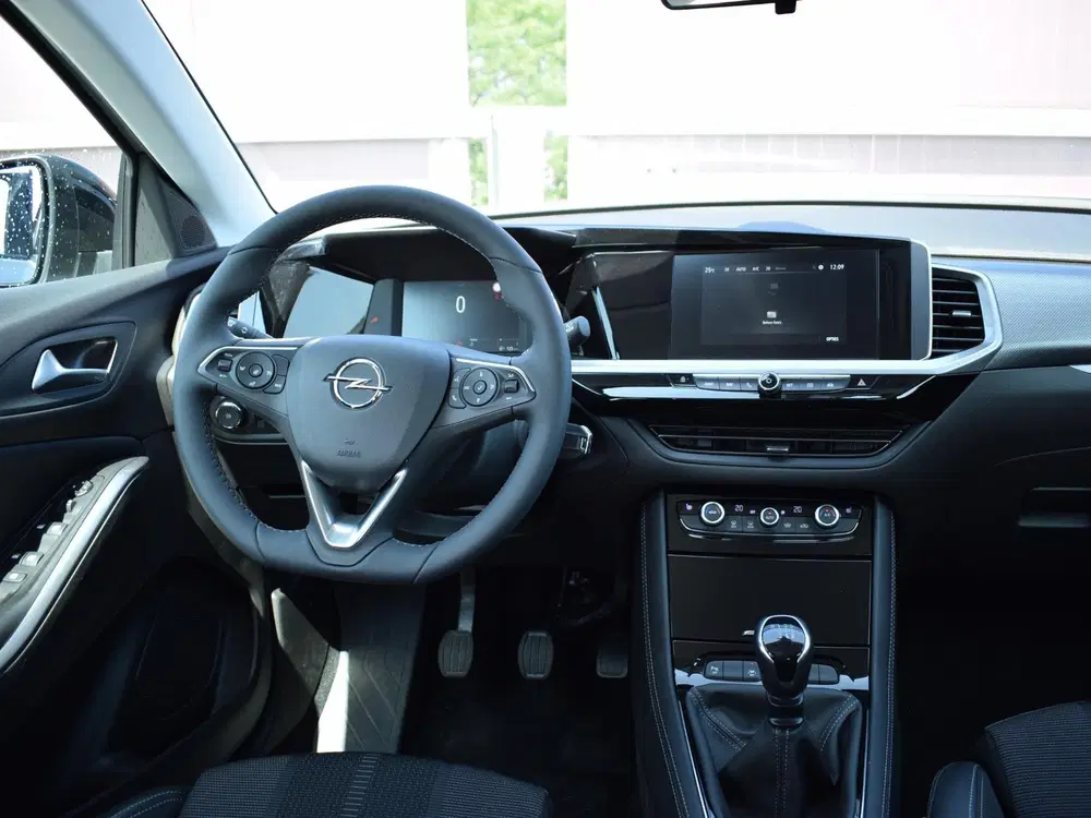 Opel Grandland 1.2 Turbo Level 2 Edition uit 2024, foto 9