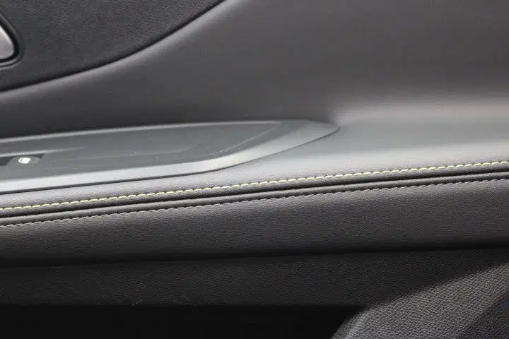 Peugeot 308 1.6 Plug-in Hybrid 225 GT uit 2023, foto 15