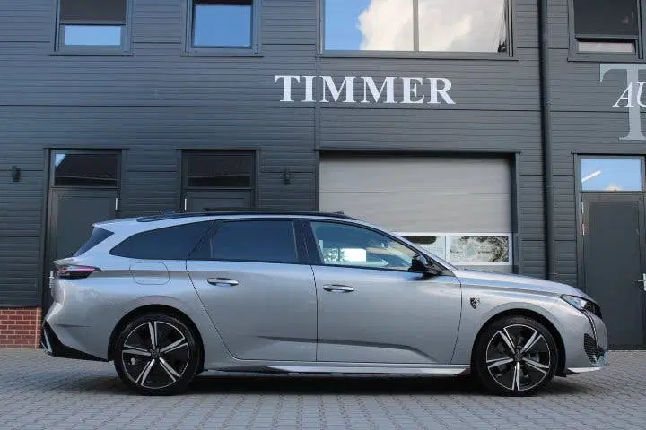 Peugeot 308 1.6 Plug-in Hybrid 225 GT uit 2023, foto 5