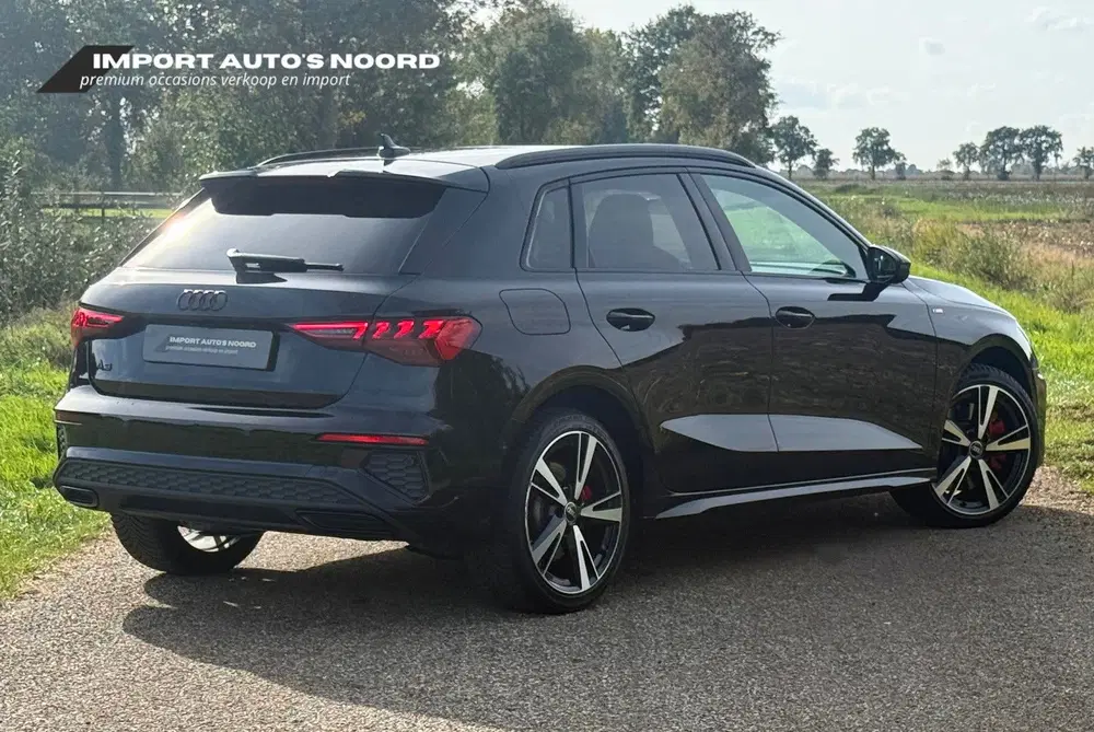 Audi A3 45 TFSI e S edition Competition B&O RS sto uit 2022, foto 2