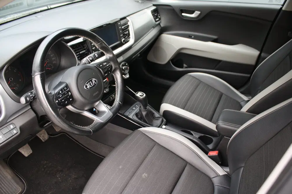 Kia Stonic 1.0 T-GDi Sports Edition uit 2020, foto 10
