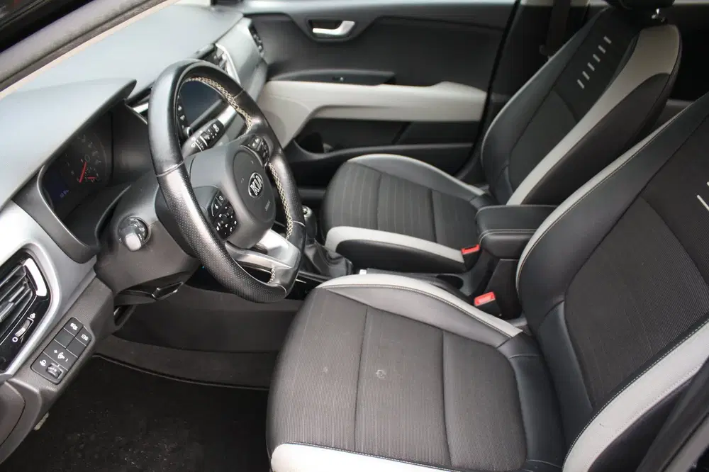 Kia Stonic 1.0 T-GDi Sports Edition uit 2020, foto 4