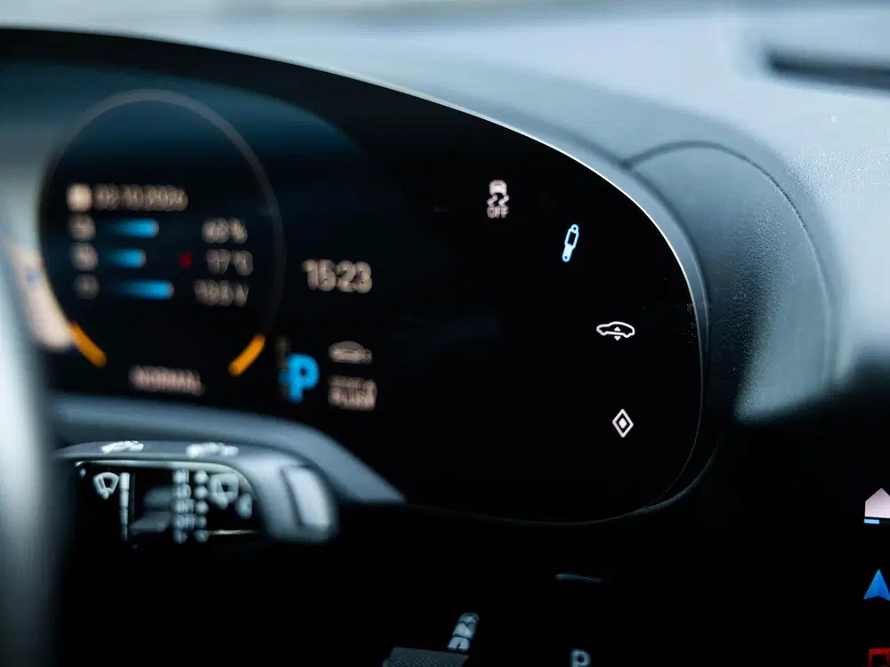 Porsche Taycan 4 93 kWh uit 2021, foto 15
