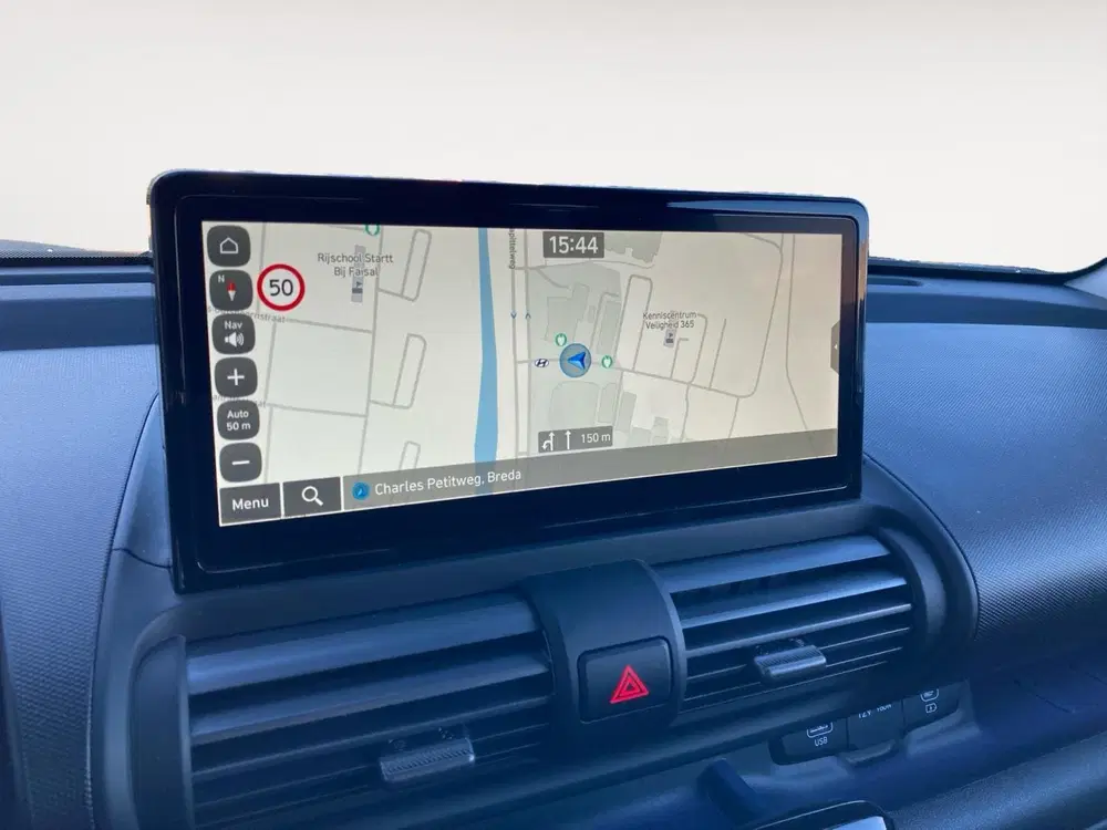 Hyundai Inster Evolve Sky 49 kWh uit 2026, foto 8