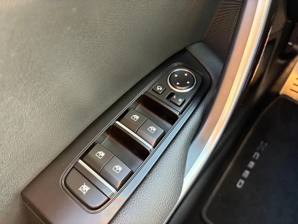 Kia XCeed 1.6 GDi PHEV Design Edition uit 2024, foto 14