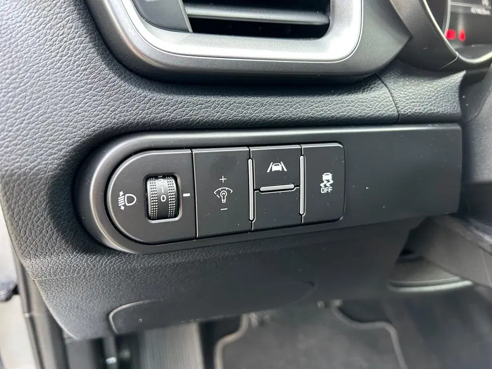 Kia Ceed 1.5 T-GDi DynamicLine uit 2024, foto 13