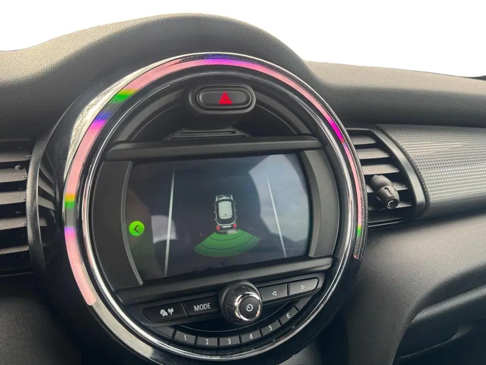 Mini Cooper 1.5 Cooper Business Edition Automaat uit 2019, foto 14