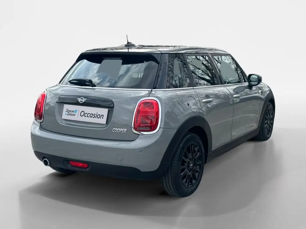Mini Cooper 1.5 Cooper Business Edition Automaat uit 2019, foto 5
