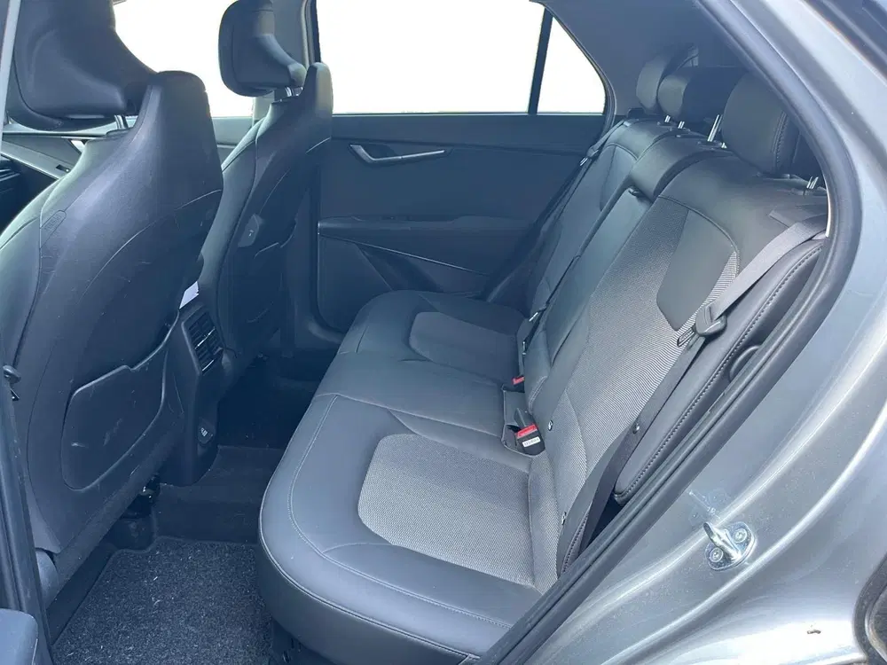 Kia Niro 1.6 GDi Hybrid DynamicLine uit 2022, foto 8