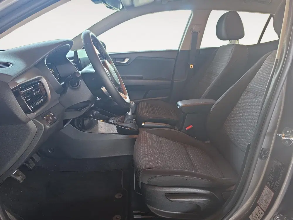 Kia Stonic 1.0 T-GDi MHEV DynamicPlusLine uit 2025, foto 8