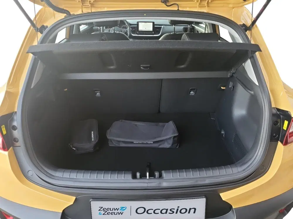 Kia Stonic 1.0T MHEV GT-PlusLine uit 2023, foto 8