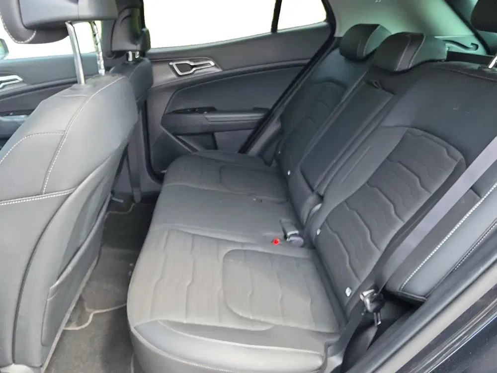 Kia Sportage 1.6 T-GDi Hybrid DynamicPlusLine uit 2025, foto 9