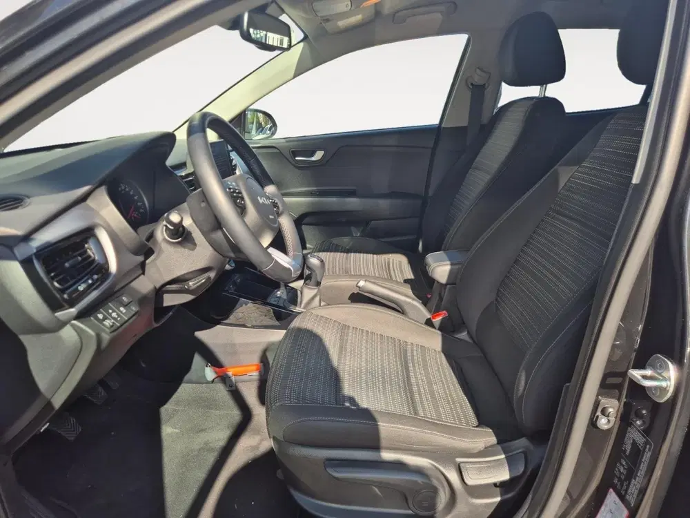 Kia Stonic 1.0 T-GDi MHEV DynamicPlusLine uit 2023, foto 10