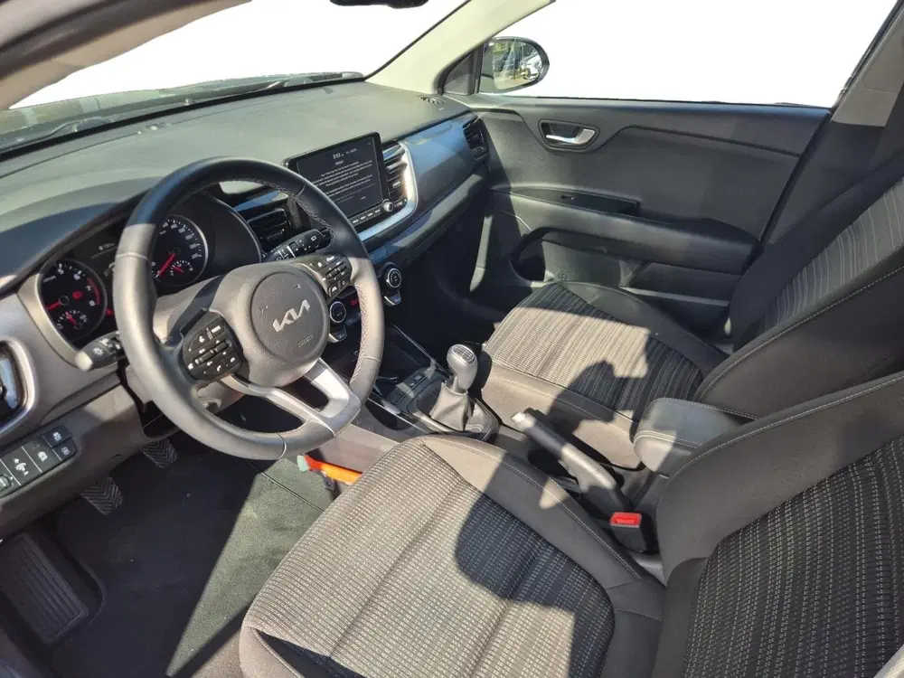 Kia Stonic 1.0 T-GDi MHEV DynamicPlusLine uit 2023, foto 11