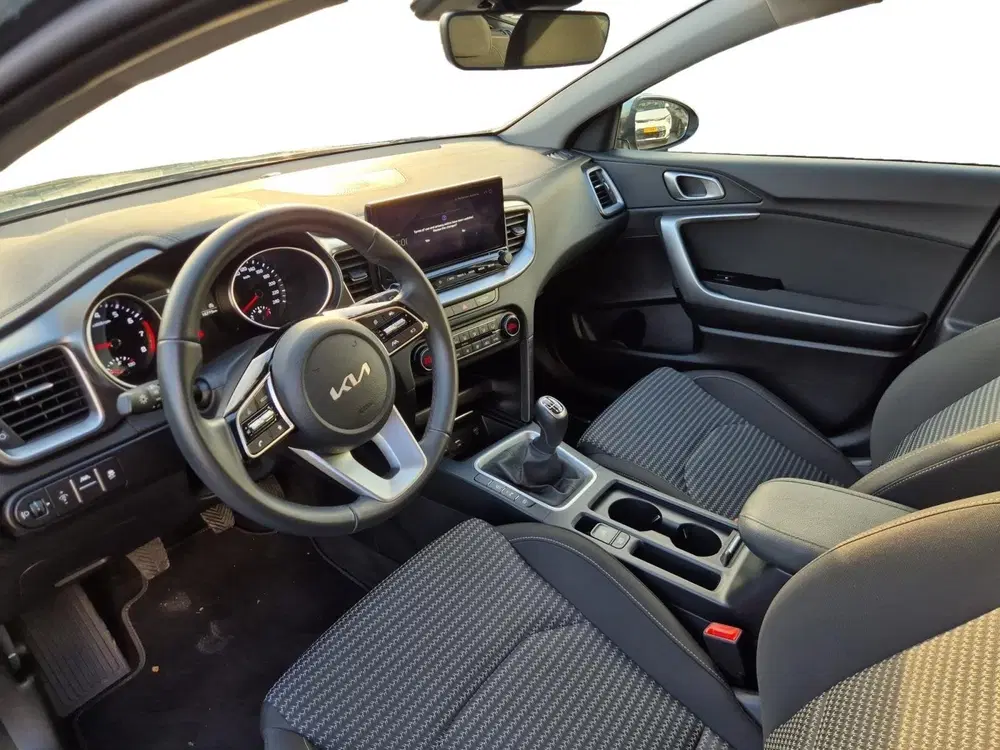Kia Ceed 1.0 T-GDi DynamicLine uit 2025, foto 11