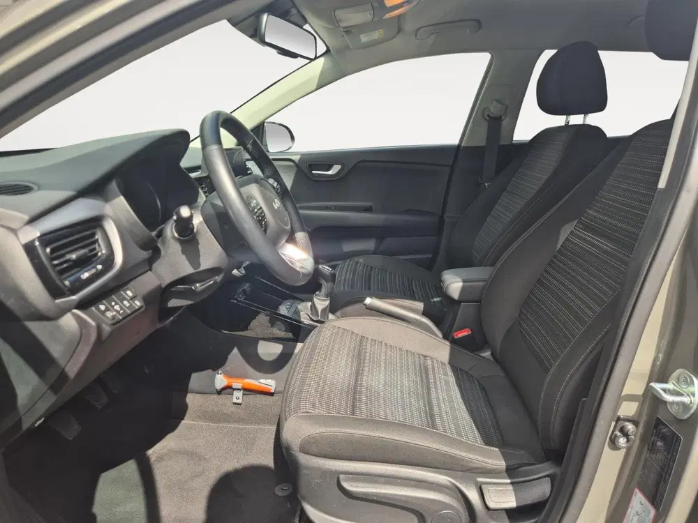 Kia Stonic 1.0 T-GDi MHEV DynamicPlusLine uit 2023, foto 10