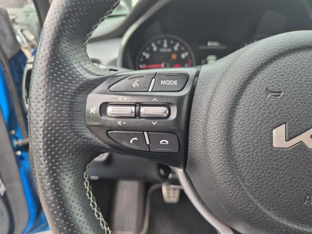Kia Rio 1.0 T-GDi MHEV GT-Line uit 2023, foto 13