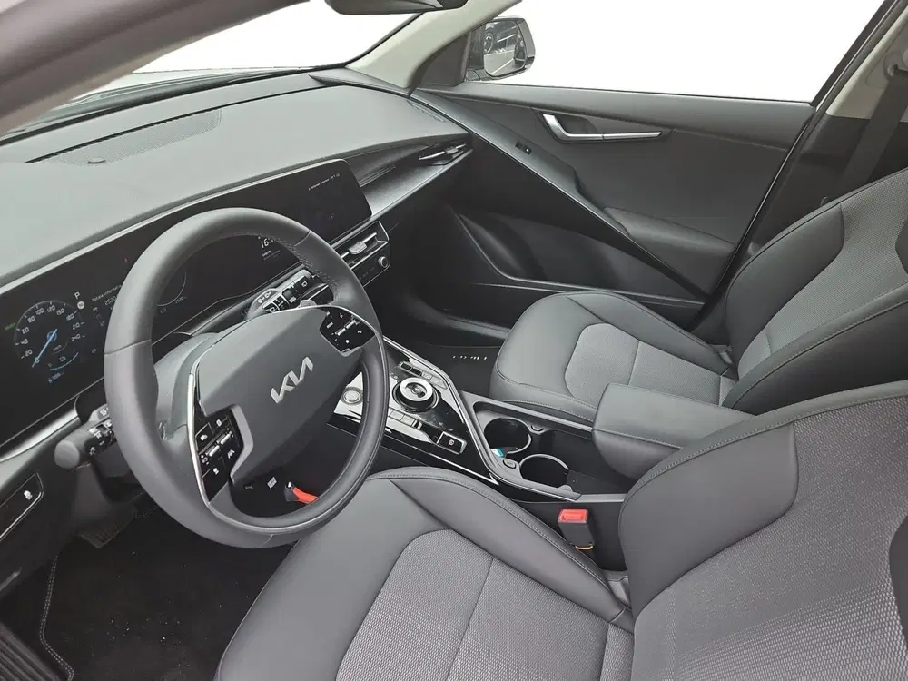 Kia Niro DynamicLine 64.8 kWh uit 2025, foto 15
