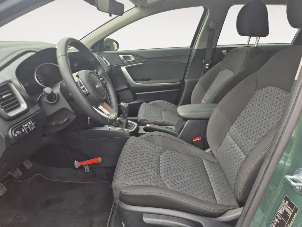 Kia Ceed 1.0 T-GDi ComfortLine uit 2025, foto 10