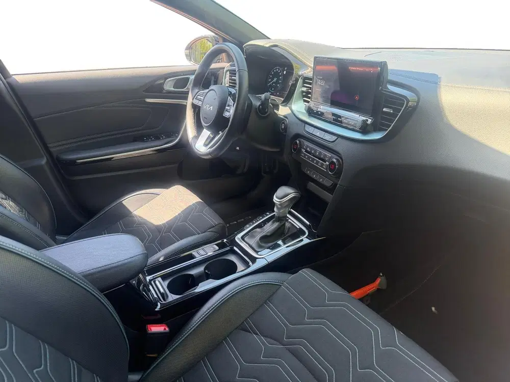 Kia Ceed 1.0 T-GDi MHEV Design Edition AUTOMAAT uit 2025, foto 9
