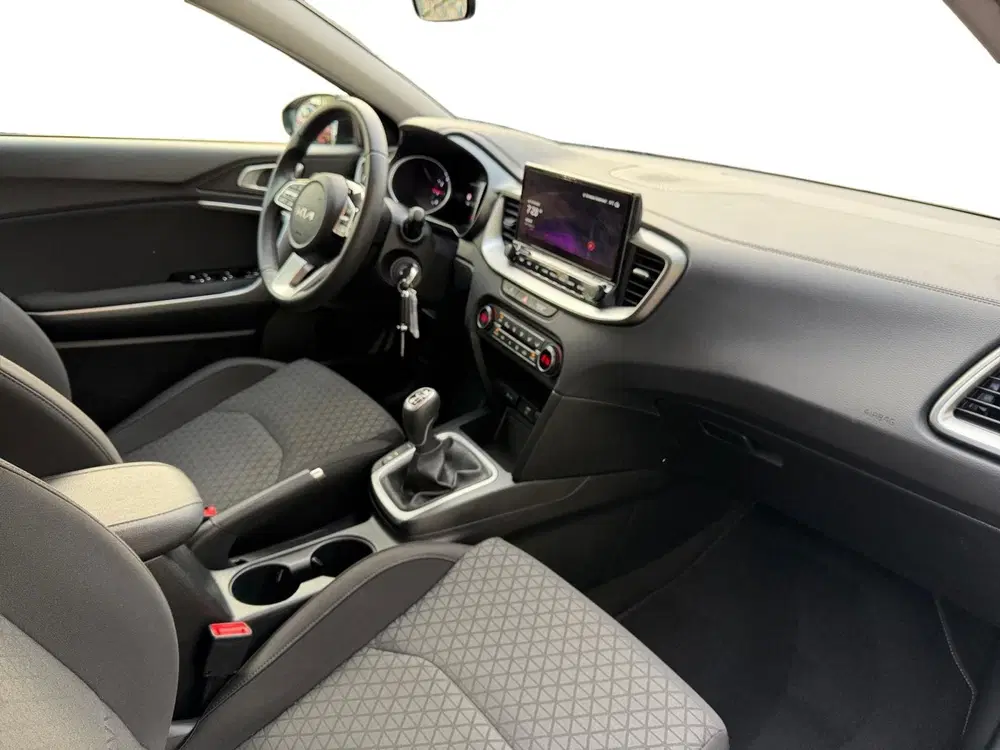 Kia Ceed 1.0 T-GDi ComfortLine Navigatie uit 2025, foto 12