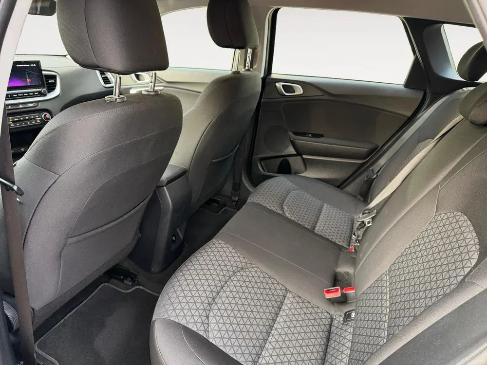 Kia Ceed 1.0 T-GDi ComfortLine Navigatie uit 2025, foto 14