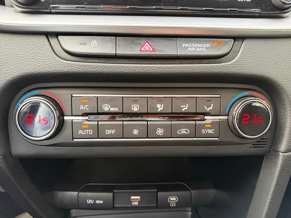 Kia Ceed 1.0 T-GDi ComfortLine Navigatie uit 2025, foto 15