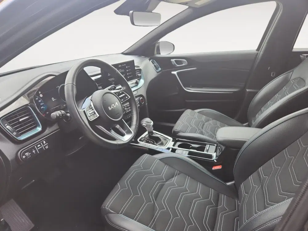 Kia Ceed 1.0 T-GDi MHEV Design Edition Stoel uit 2025, foto 10