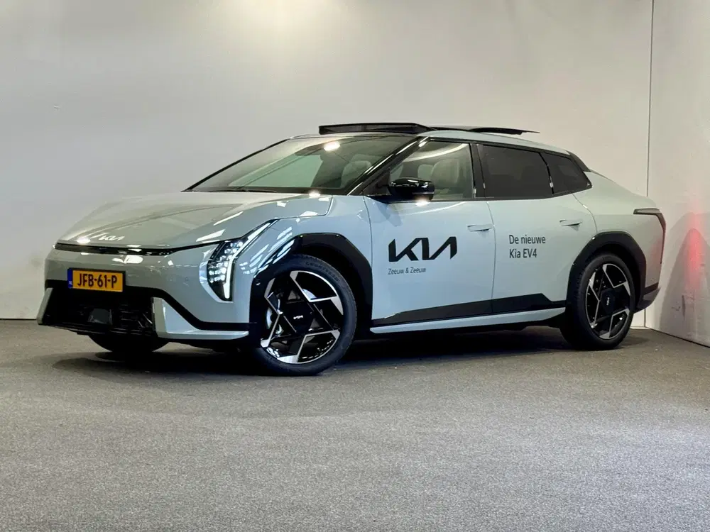 Kia EV4 GT-PlusLine 81.4 kWh uit 2025, foto 3