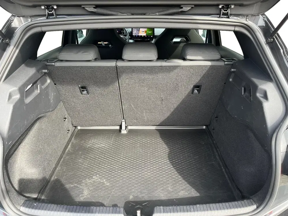 Cupra Born Impulse 62 kWh uit 2024, foto 10