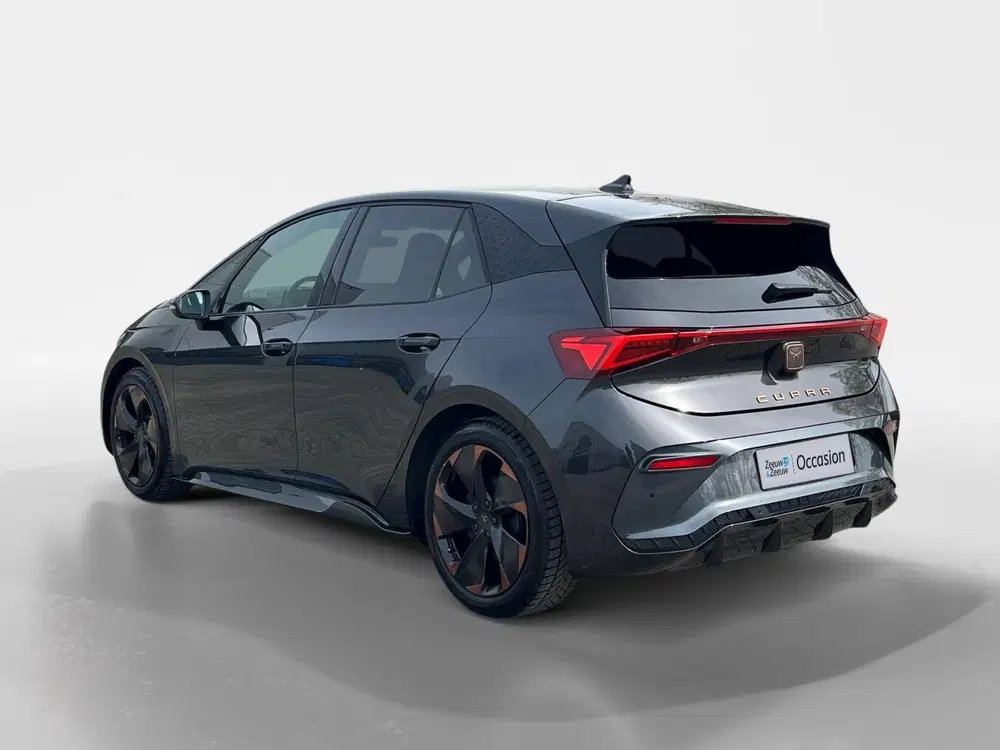 Cupra Born Impulse 62 kWh uit 2024, foto 12