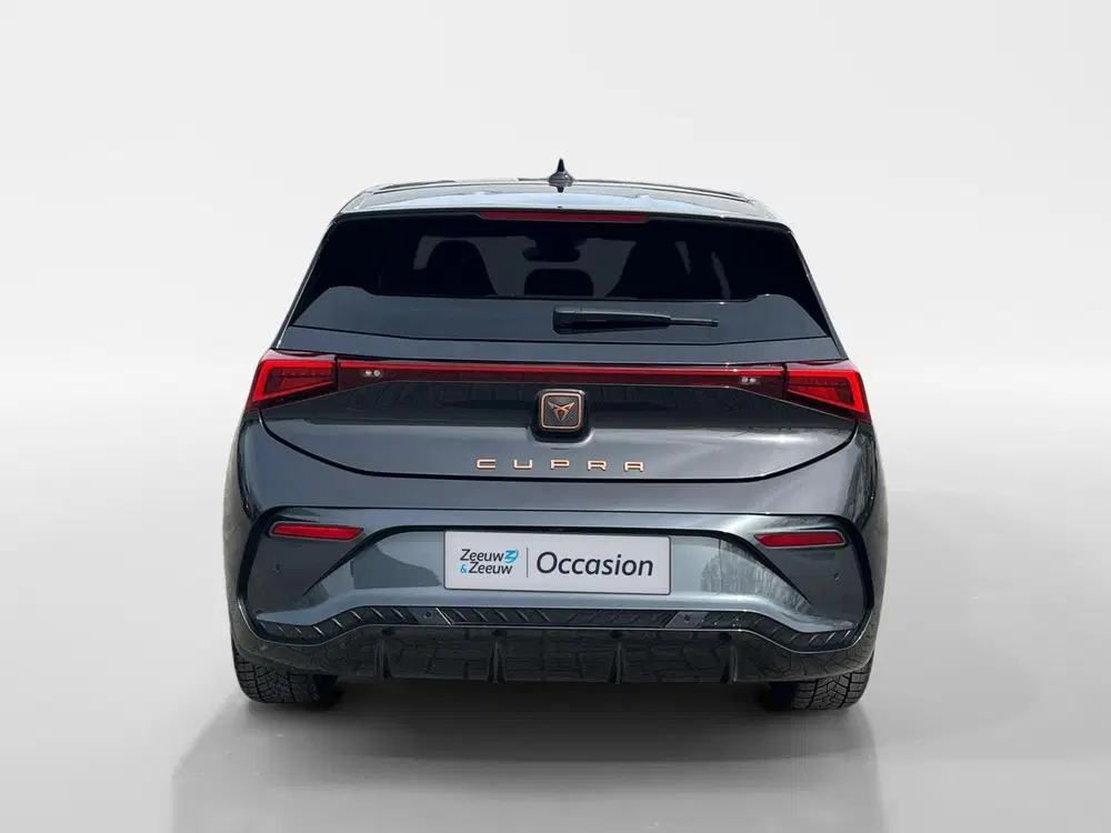 Cupra Born Impulse 62 kWh uit 2024, foto 9