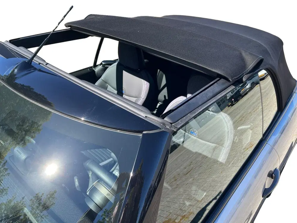 Mini Cabrio 2.0 Cooper C Classic uit 2025, foto 10