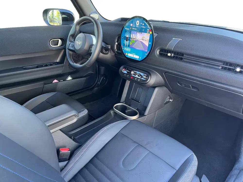 Mini Cabrio 2.0 Cooper C Classic uit 2025, foto 3